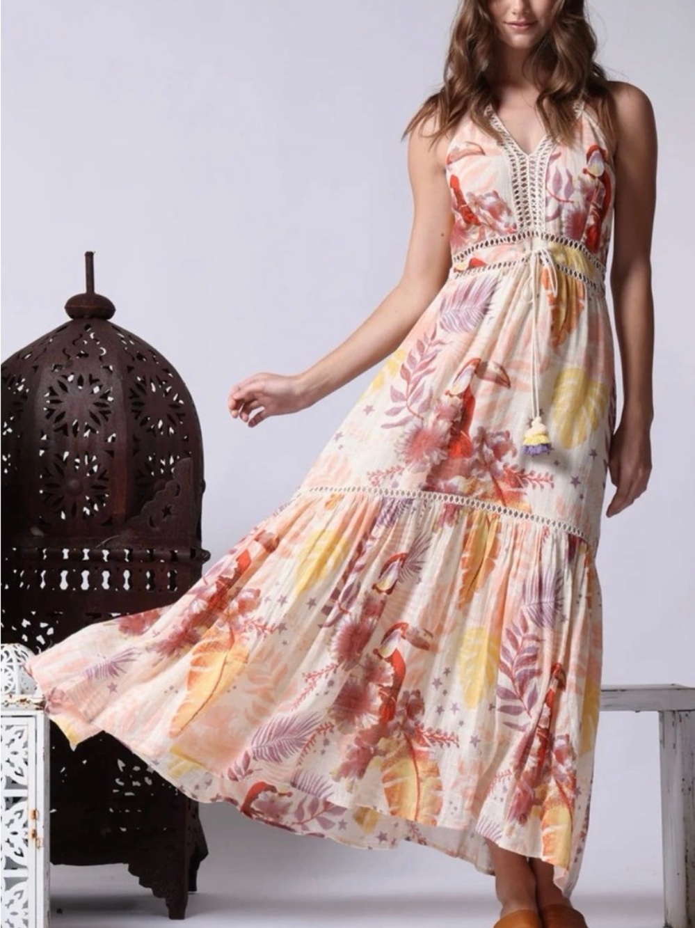 Sleeveless Floral Tiered Maxi Dress in Peach and Cream